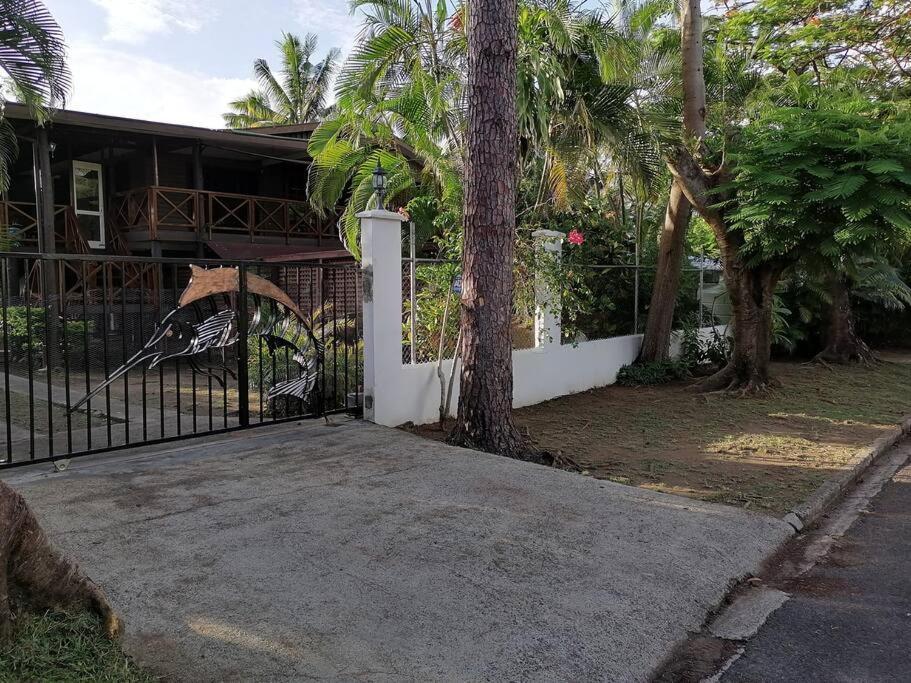 Private Nasoso 4 Bedroom House Nadi Esterno foto